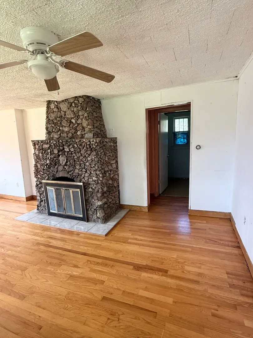 39495 N Forest Avenue, Antioch, IL 60002 - #3