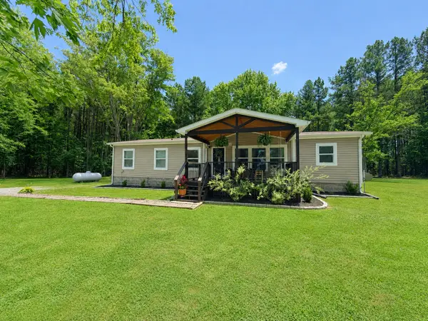 1290 Mount Sterling Road, Brookport, IL 62910