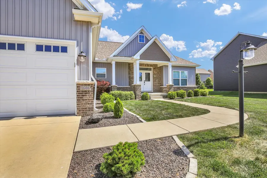 1606 Kassen Avenue, Mahomet, IL 61853 - #3