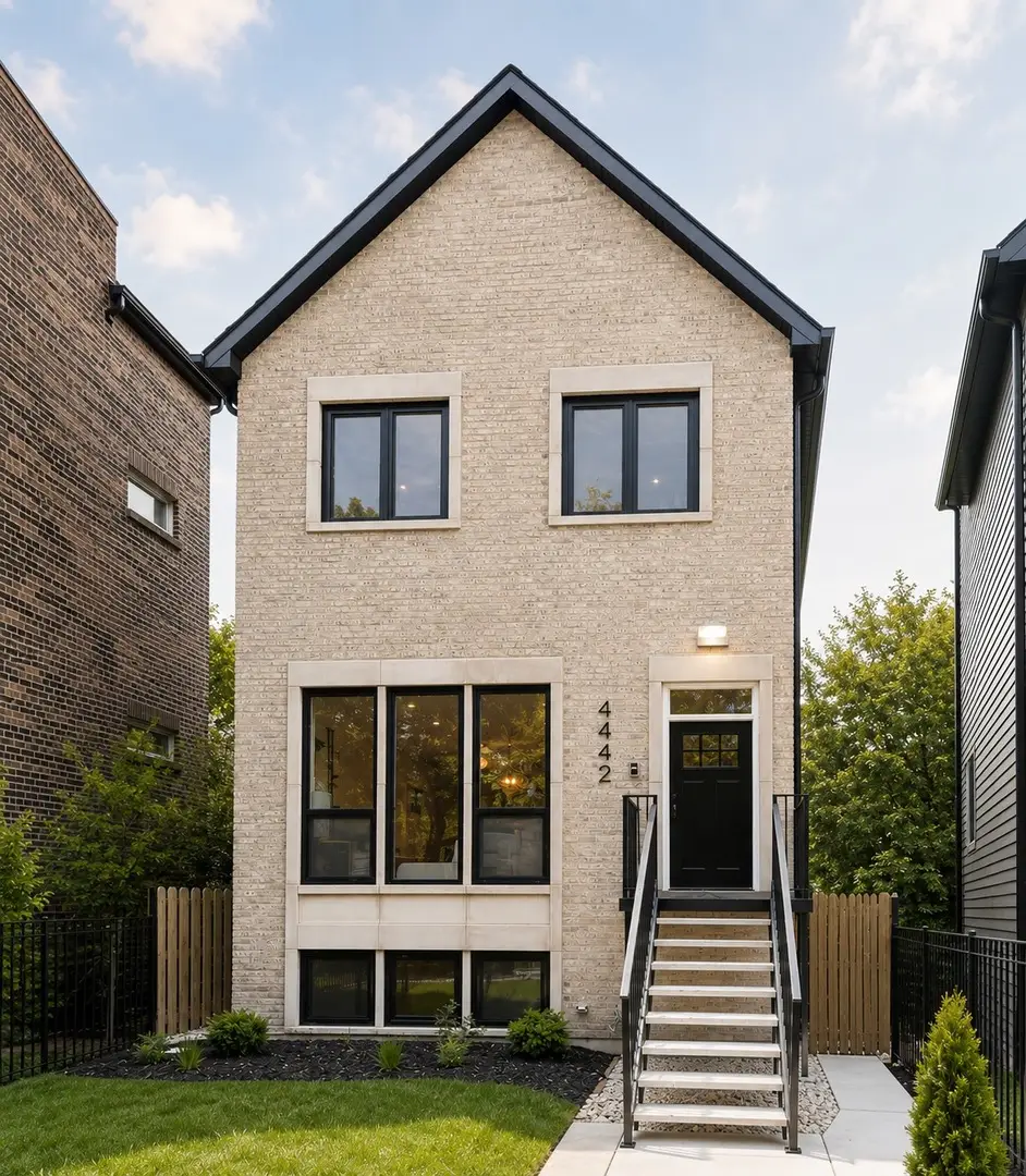 4444 N Greenview Avenue, Chicago, IL 60640 - #1