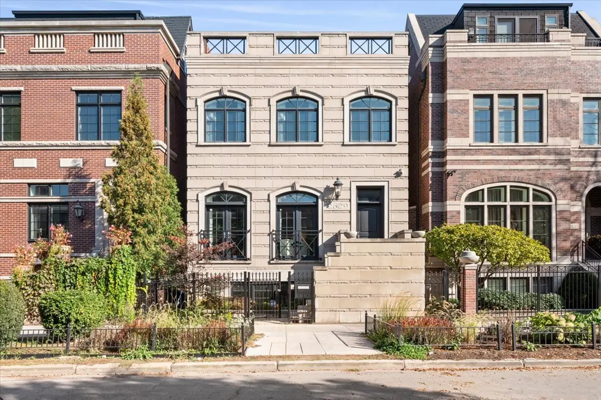 2629 N Paulina Street, Chicago, IL 60614 - #1