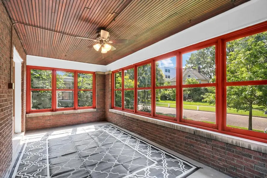 312 W White Street, Champaign, IL 61820 - #3