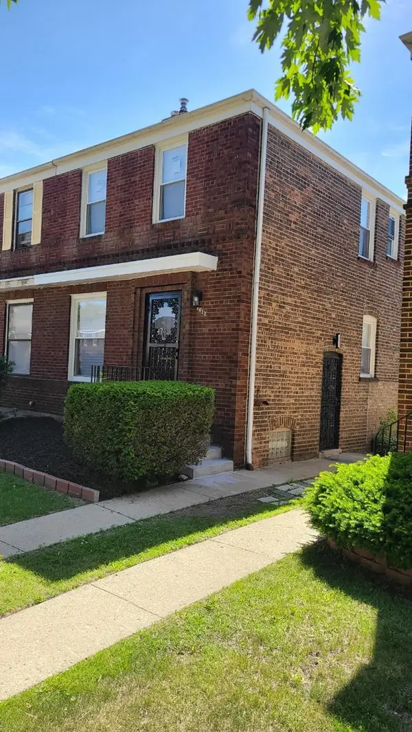 8822 S Kenwood Avenue S, Chicago, IL 60619