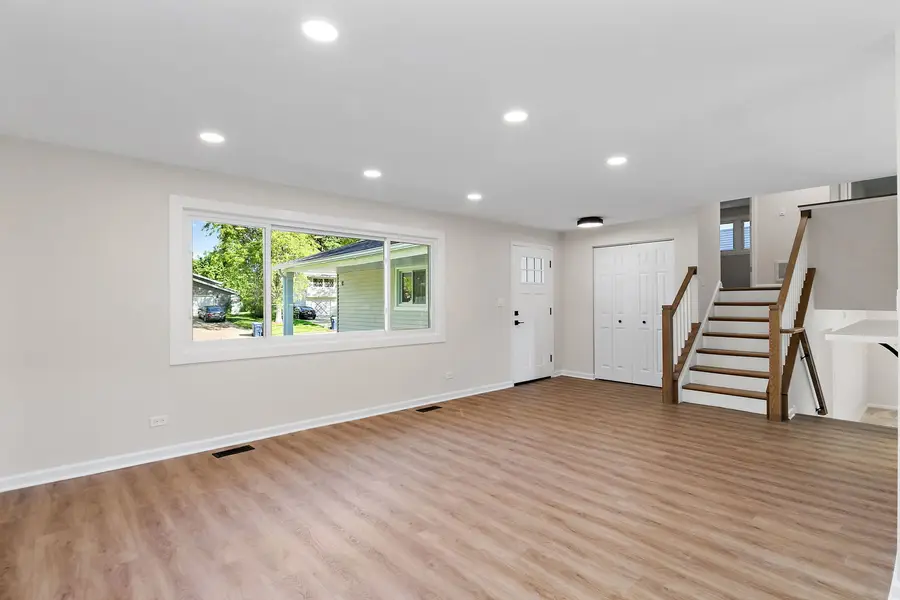 1005 Carlton Lane, Schaumburg, IL 60193 - #2
