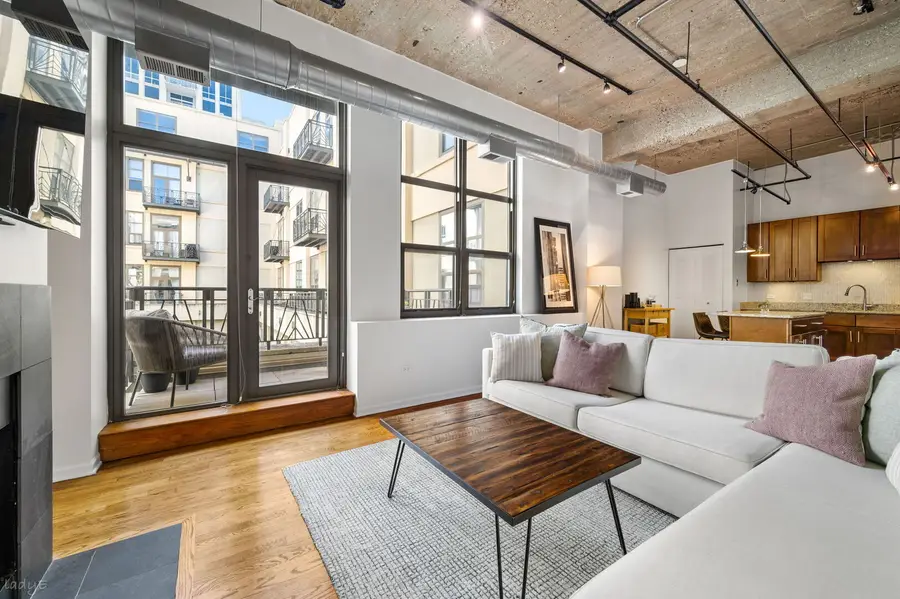 758 N Larrabee Street #628, Chicago, IL 60654 - #2