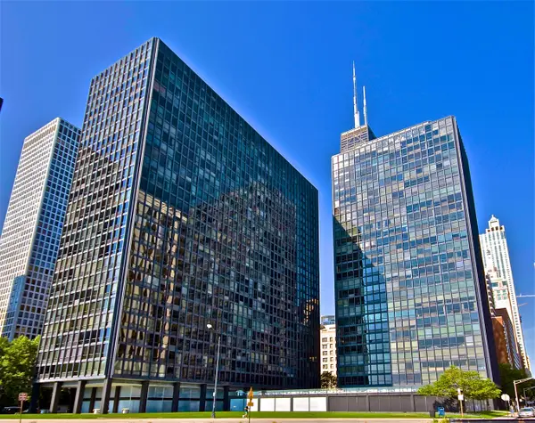 910 N Lake Shore Drive #2518, Chicago, IL 60611