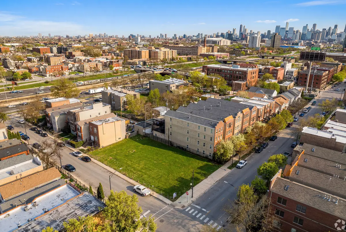 2452 W Harrison Street, Chicago, IL 60612 - #1