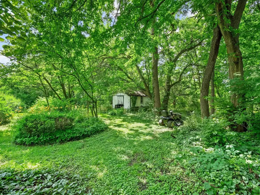 25W328 Plamondon Road, Wheaton, IL 60189 - #3