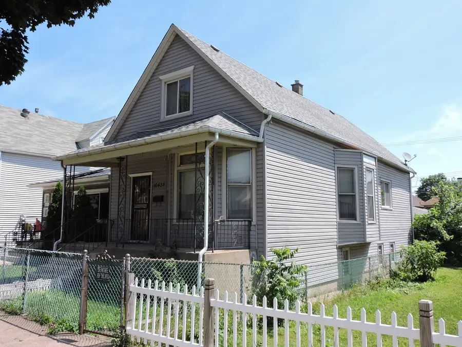 10437 S Avenue H, Chicago, IL 60617 - #2
