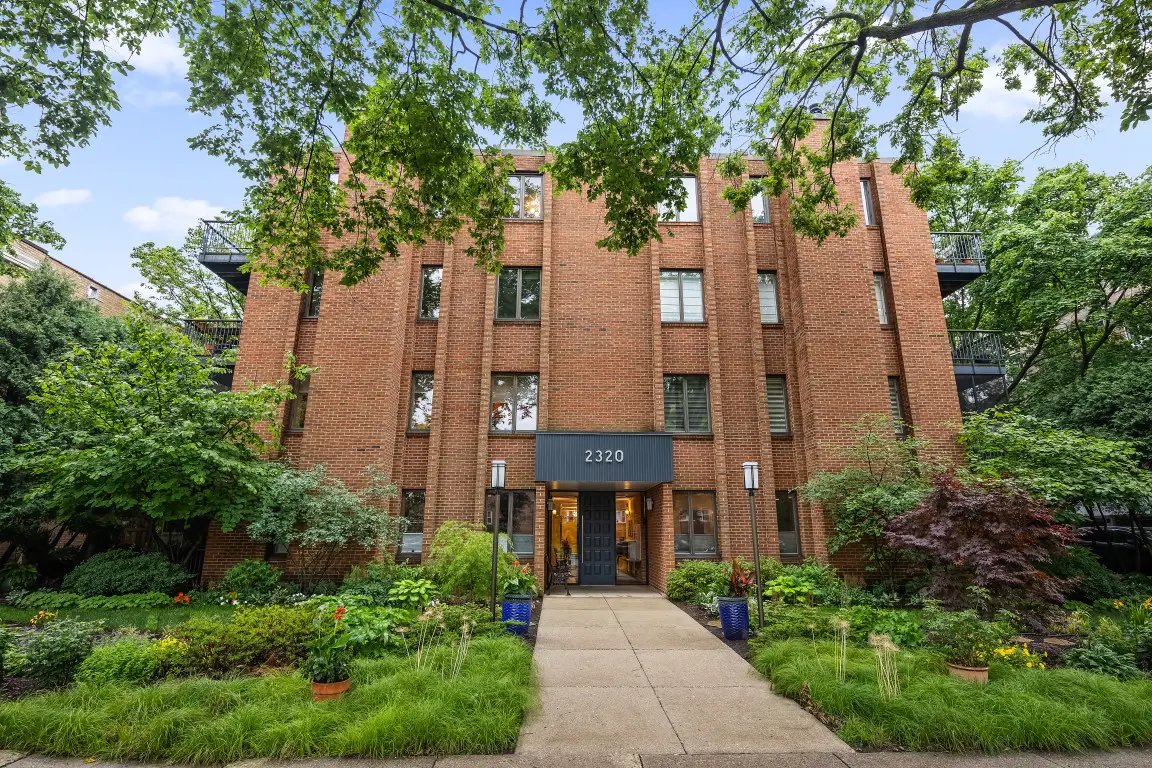 2320 Central Street #401, Evanston, IL 60201 - #1
