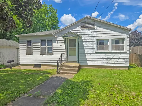 404 W Oregon Street, Polo, IL 61064