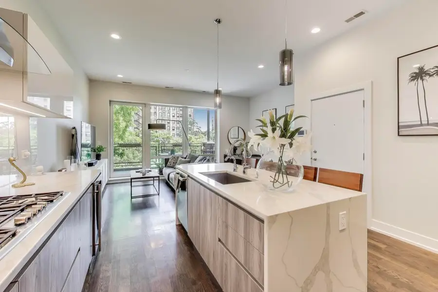 5236 N Kenmore Avenue #3N, Chicago, IL 60640 - #3