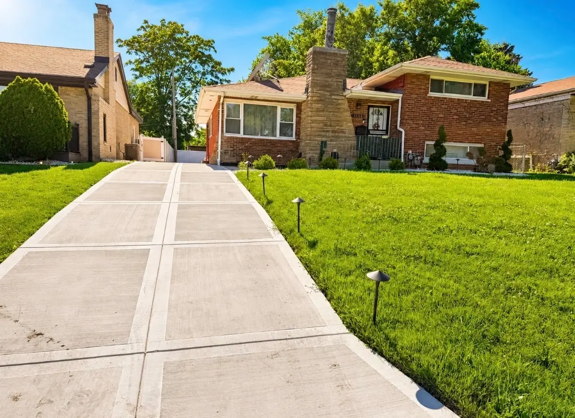 17112 Whittier Avenue, Hazel Crest, IL 60429 - #1