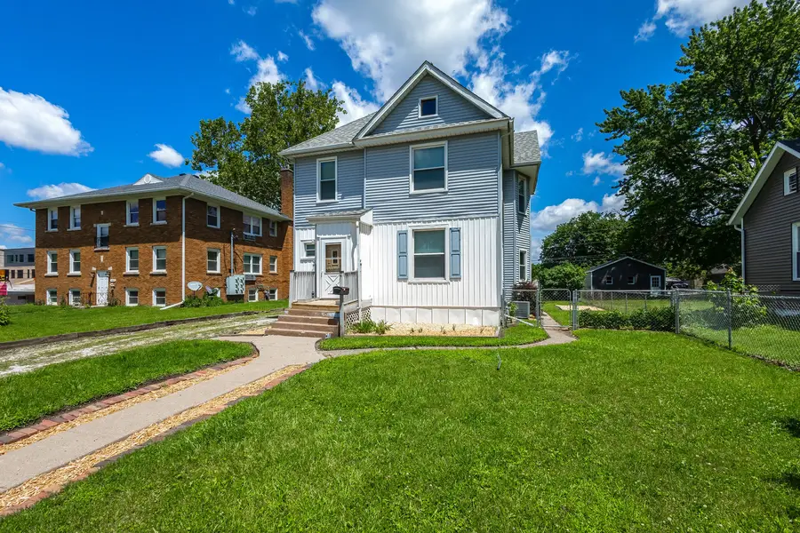 1805 Esplanade Avenue, Davenport, IA 52803 - #3