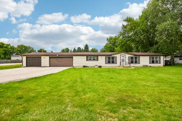 197 E Cermak Road, Braidwood, IL 60408