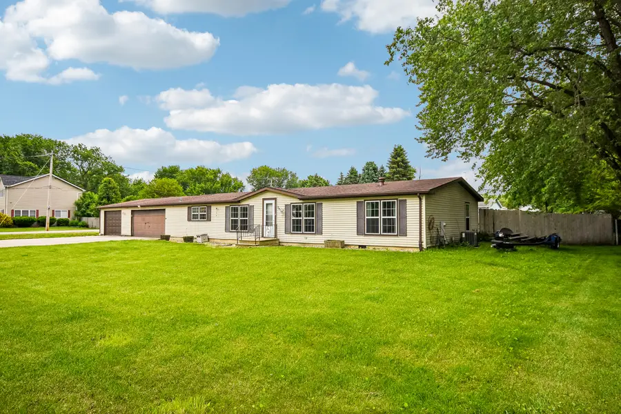 197 E Cermak Road, Braidwood, IL 60408 - #3