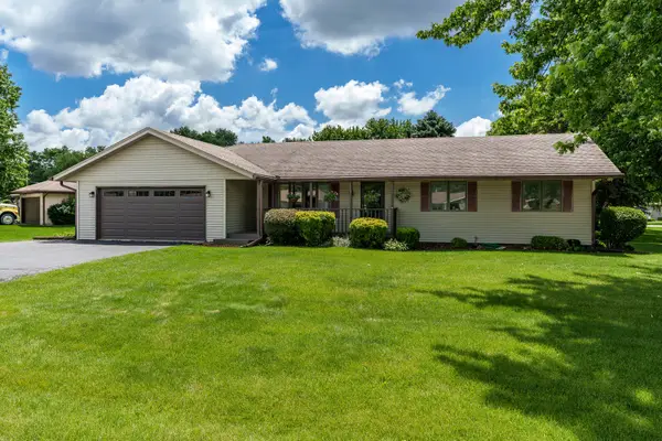 7431 Farview Drive, Cherry Valley, IL 61016