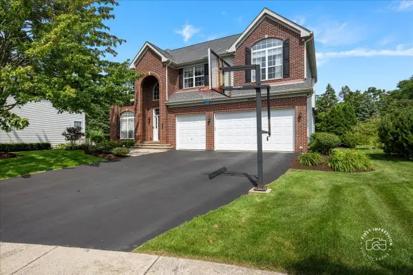1512 Hammer Creek Court, Naperville, IL 60563