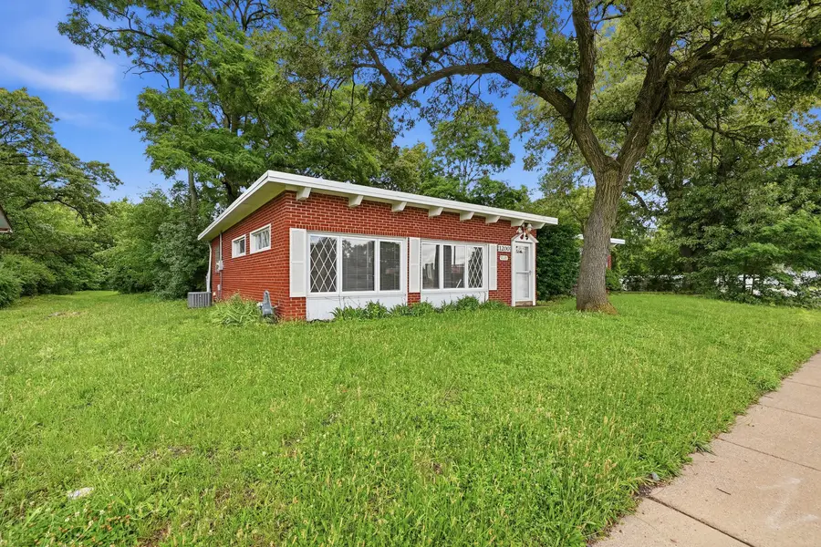 1200 175th Street, East Hazel Crest, IL 60429 - #2