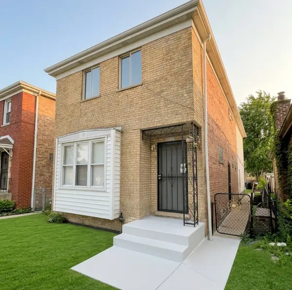 9258 S Parnell Avenue, Chicago, IL 60620