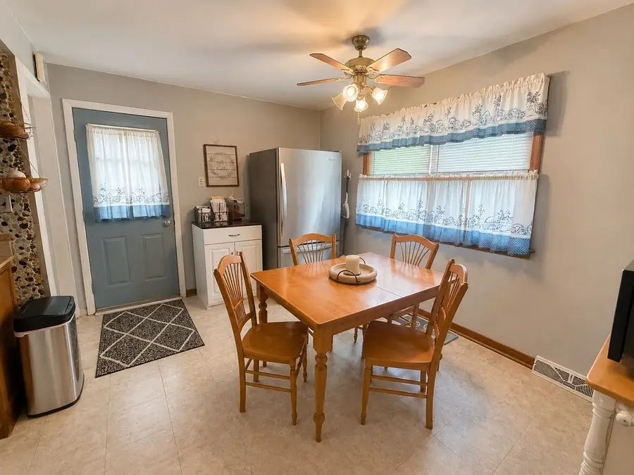3613 W 120th Place, Alsip, IL 60803 - #3