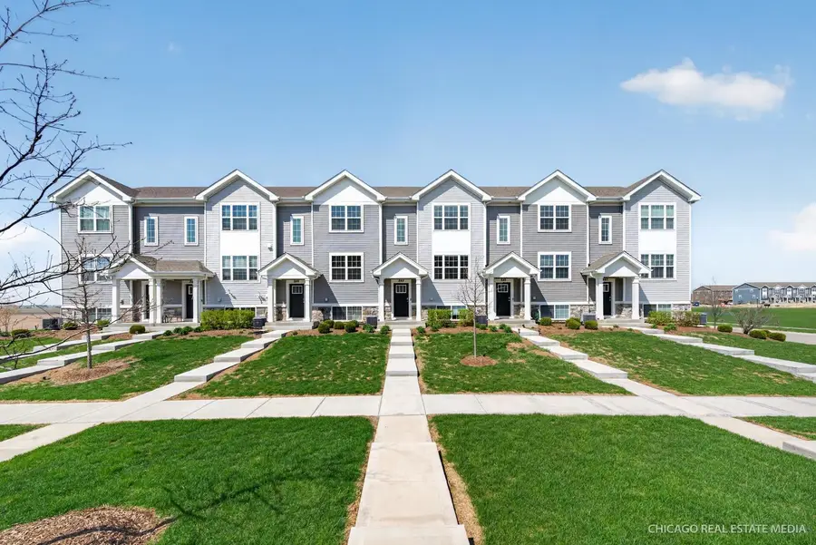 844 Briar Glen Court, Hampshire, IL 60140 - #2