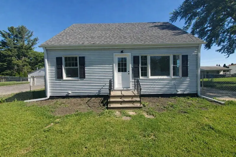 1611 36th Avenue, East Moline, IL 61244 - #1