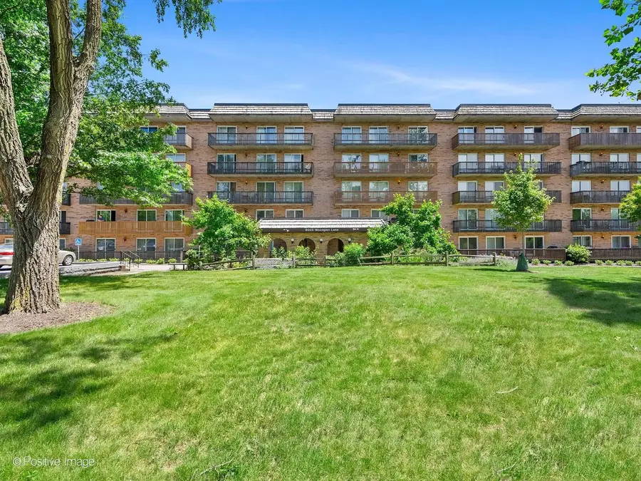8025 Woodglen Lane #306, Downers Grove, IL 60516 - #2