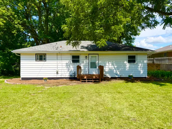 10910 Ventura Boulevard, Machesney Park, IL 61115