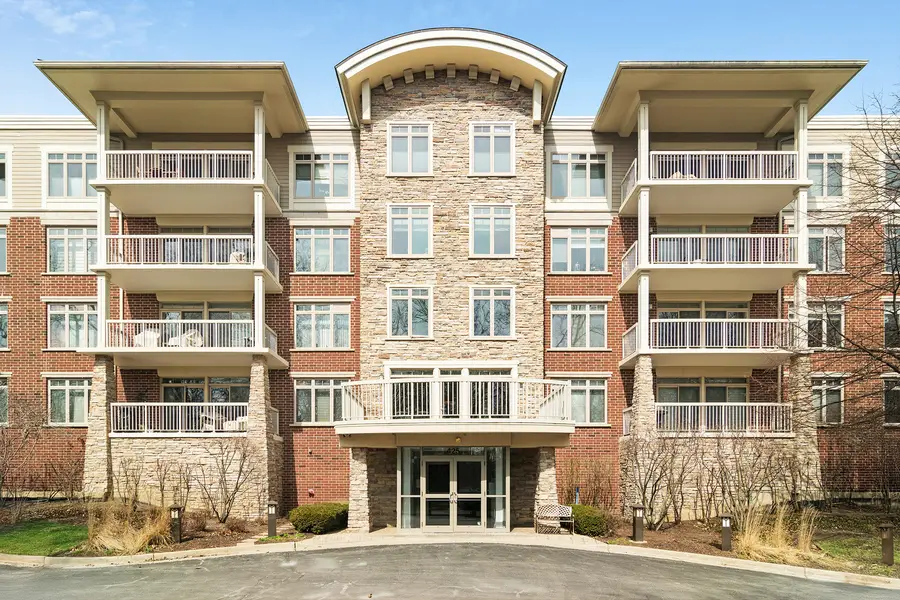 425 Benjamin Drive #202, Vernon Hills, IL 60061 - #2