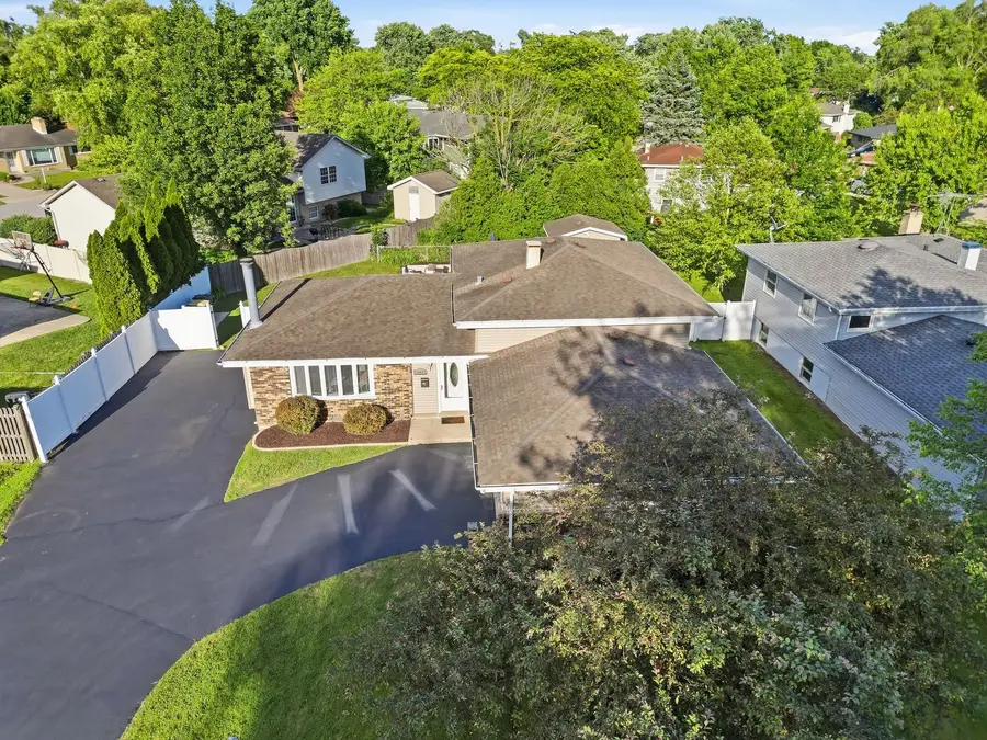 18837 W Louise Drive, Lansing, IL 60438 - #3