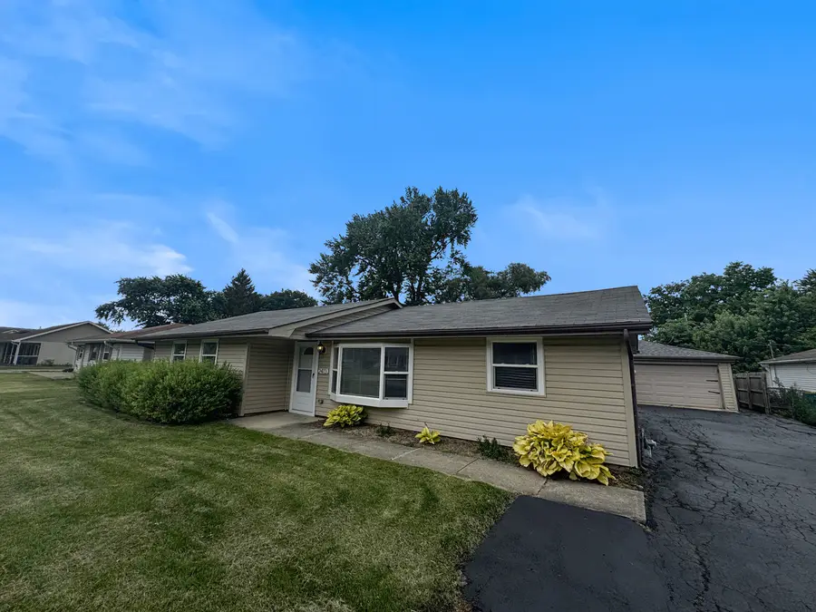 2413 Meridian Drive, Joliet, IL 60431 - #3