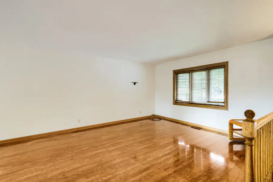 Address Withheld By Seller, Streamwood, IL 60107 - #3