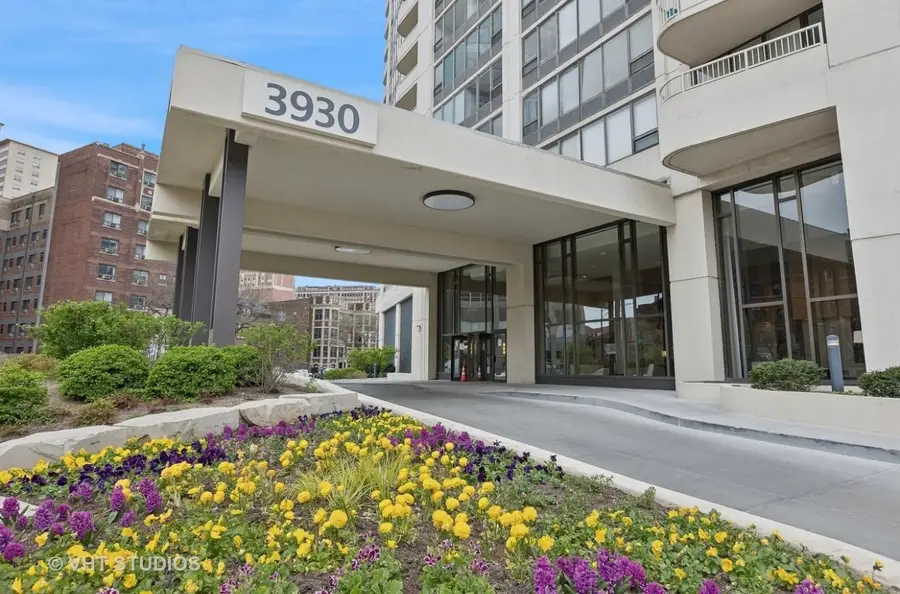 3930 N Pine Grove Avenue #1405, Chicago, IL 60613 - #3