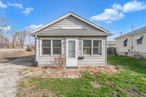 515 2nd Avenue W, Milan, IL 61264
