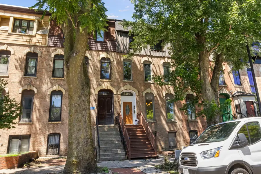 2422 N Seminary Avenue, Chicago, IL 60614 - #2