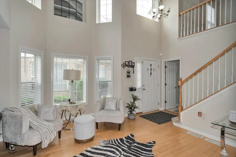 9723 Hillcrest Circle, Orland Park, IL 60467 - #3