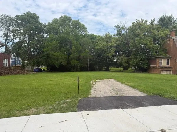 Address Withheld By Seller, Joliet, IL 60435
