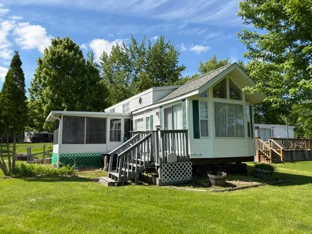 2795 E 28th Lot 422 Road, Seneca, IL 61360 - #3