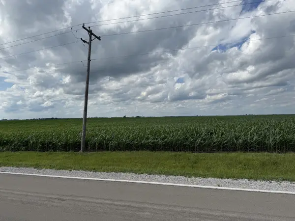 000 N 17th Road, Tonica, IL 61370