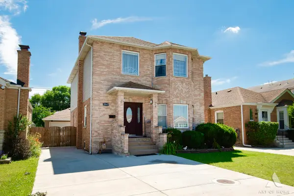 5049 N Neva Avenue, Chicago, IL 60656
