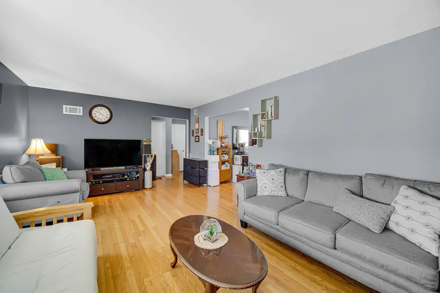 1551 Balmoral Avenue #1551, Westchester, IL 60154 - #3