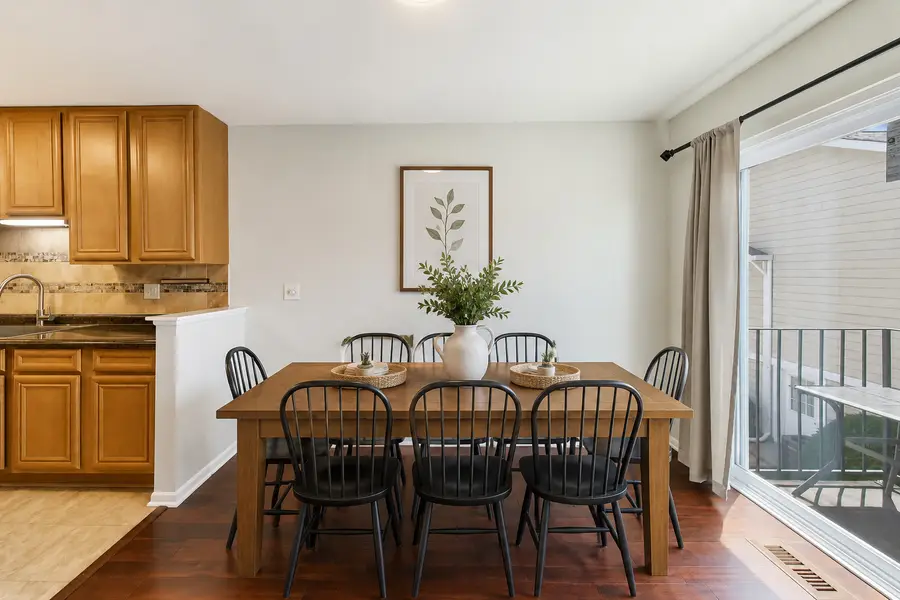 447 N Cambridge Drive #447, Palatine, IL 60067 - #3