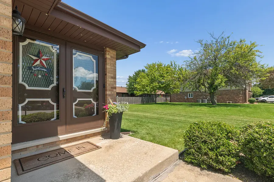 893 Meadow Ridge Lane, New Lenox, IL 60451 - #3