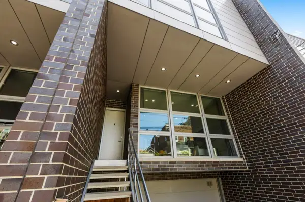 Address Withheld By Seller, Chicago, IL 60642