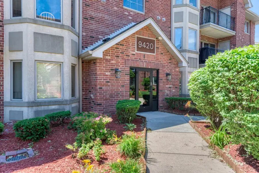 9420 S Melvina Avenue #2NW, Oak Lawn, IL 60453 - #3