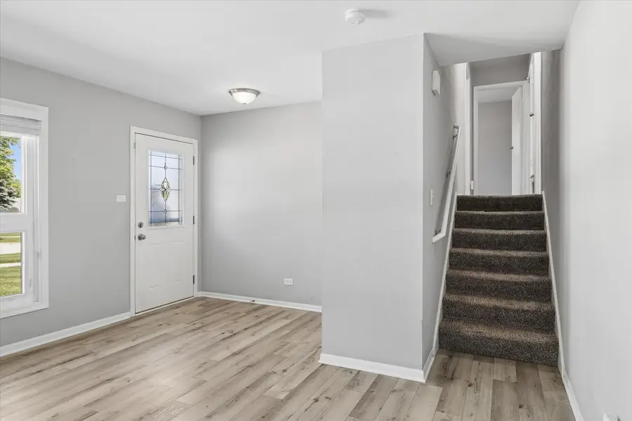 1680 Highland Boulevard, Hoffman Estates, IL 60169 - #3