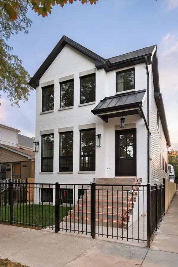 2714 N Magnolia Avenue, Chicago, IL 60614