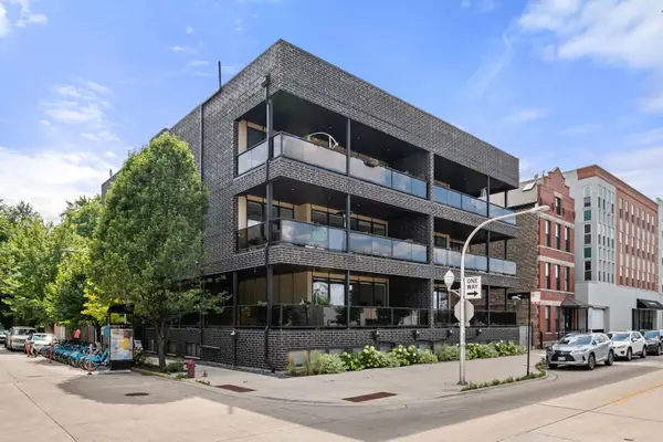 2324 N Winchester Avenue #102, Chicago, IL 60614