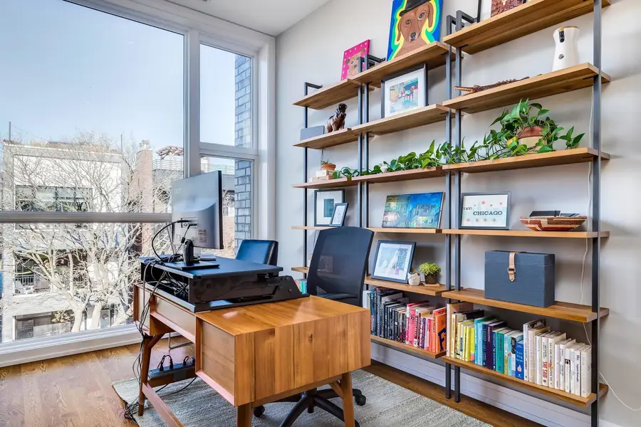 2869 W Lyndale Street #3, Chicago, IL 60647 - #3